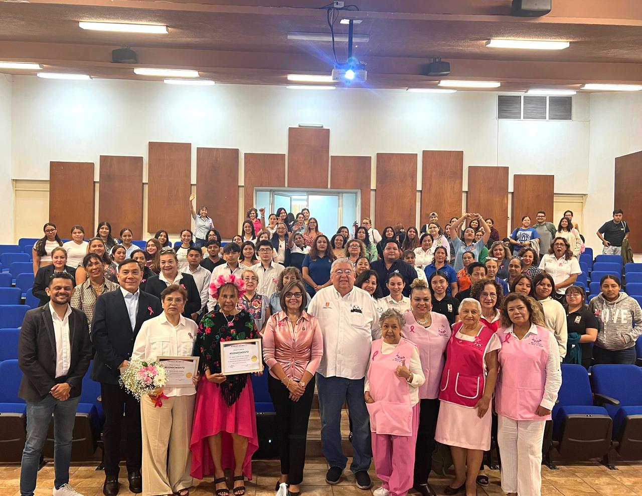 Canacintra realizó un foro con testimonios de sobrevivientes del cáncer de mama