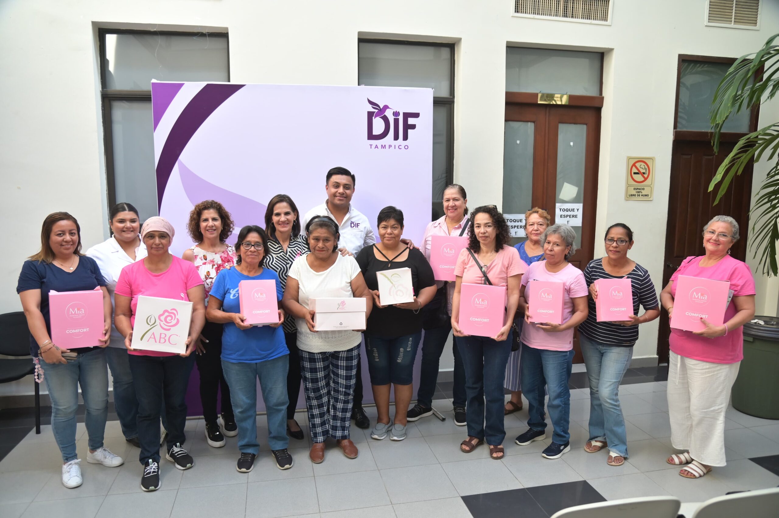 Entrega DIF Tampico Prótesis de mama a Mujeres Sobrevivientes de Cáncer