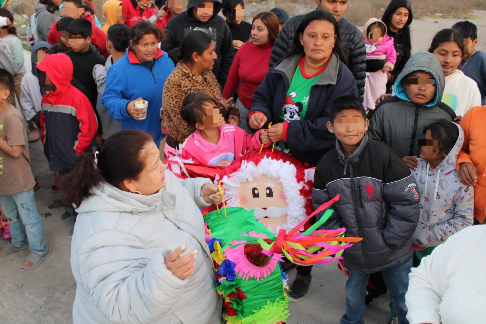 CEDES Matamoros lleva convivencia de Día de Reyes a familias vulnerables