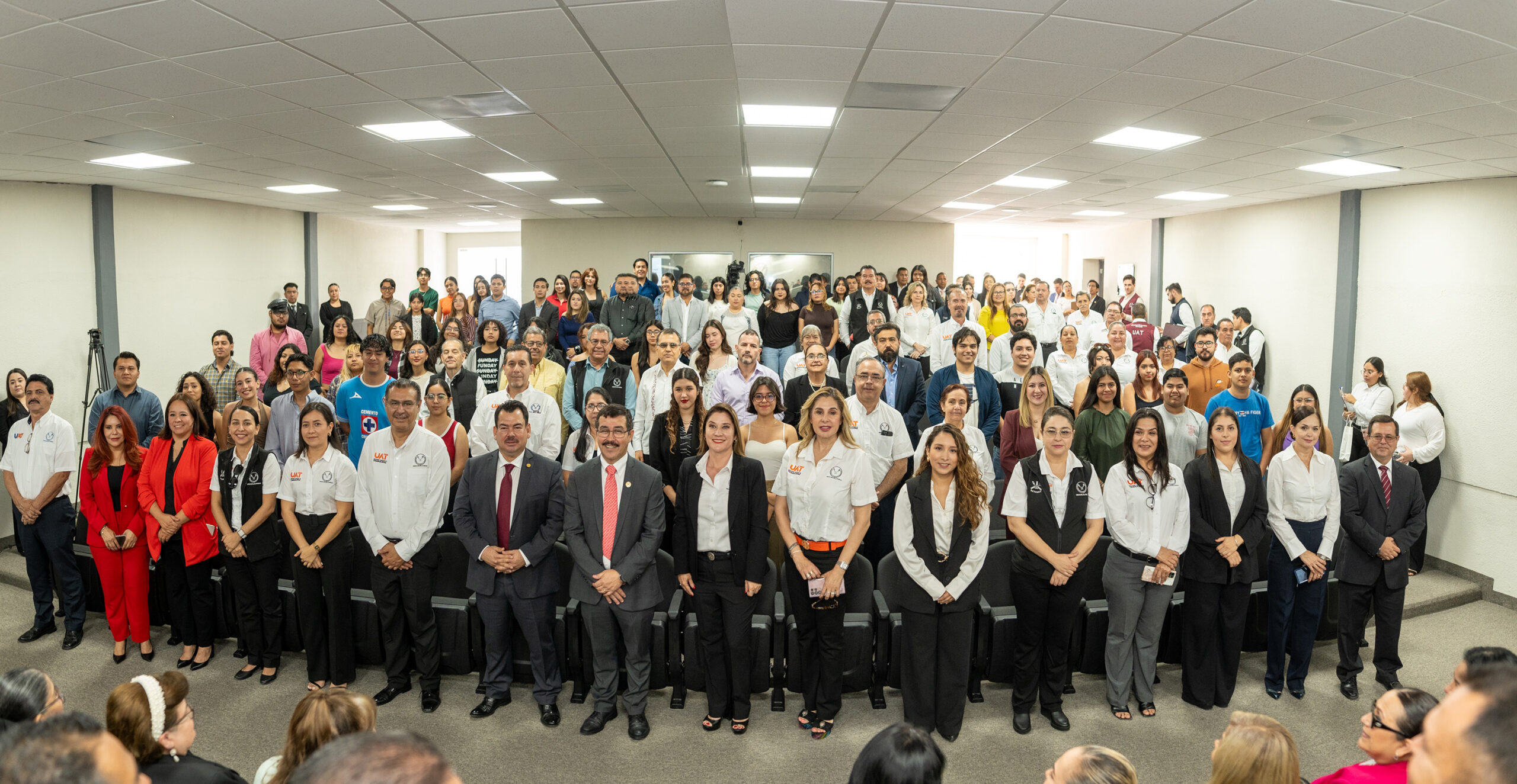 Rector de la UAT inaugura obras y fortalece infraestructura en la Facultad de Derecho Victoria