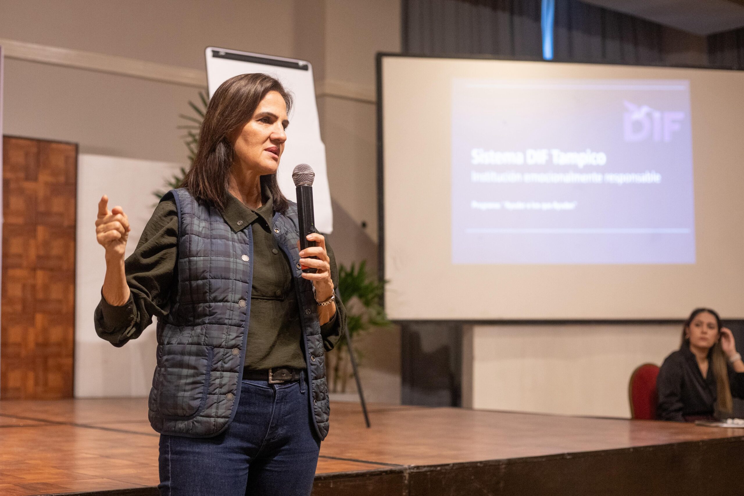 Amplía DIF Tampico Programas de Capacitación a su Personal