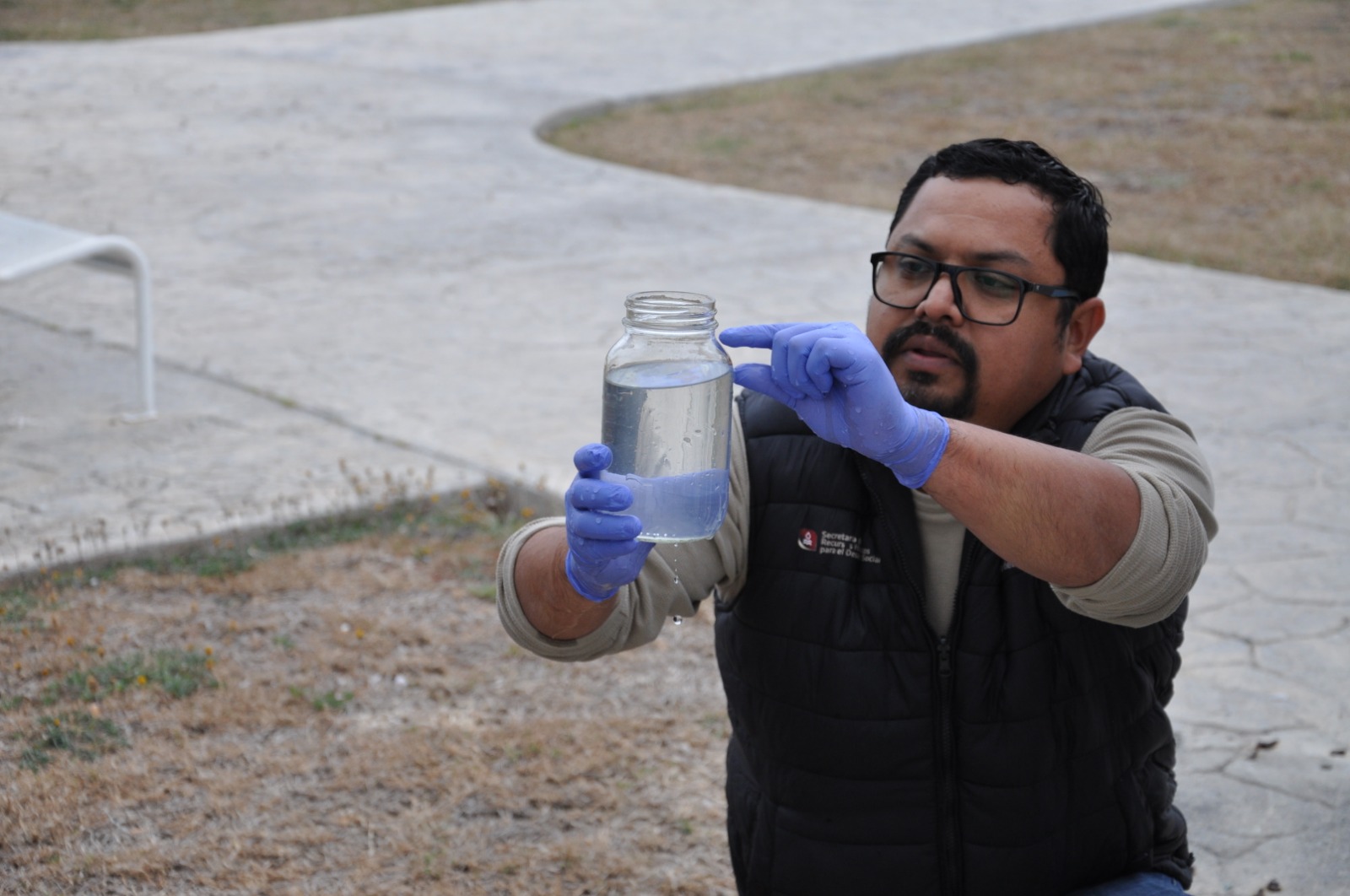 Recibe personal de la Secretaría de Recursos Hidráulicos capacitación para muestreo de aguas residuales