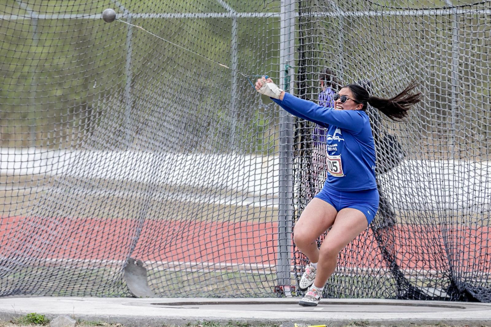 Todo un éxito estatales de atletismo y ajedrez convocados por el INDE