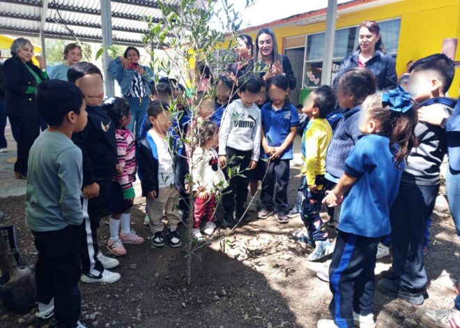Fomenta la PAUT cultura ecológica con donación de árboles