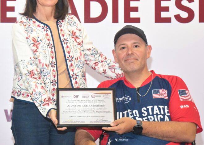 DIF Tampico recibe a medallista paralímpico Jason Tabansky en conferencia inspiradora