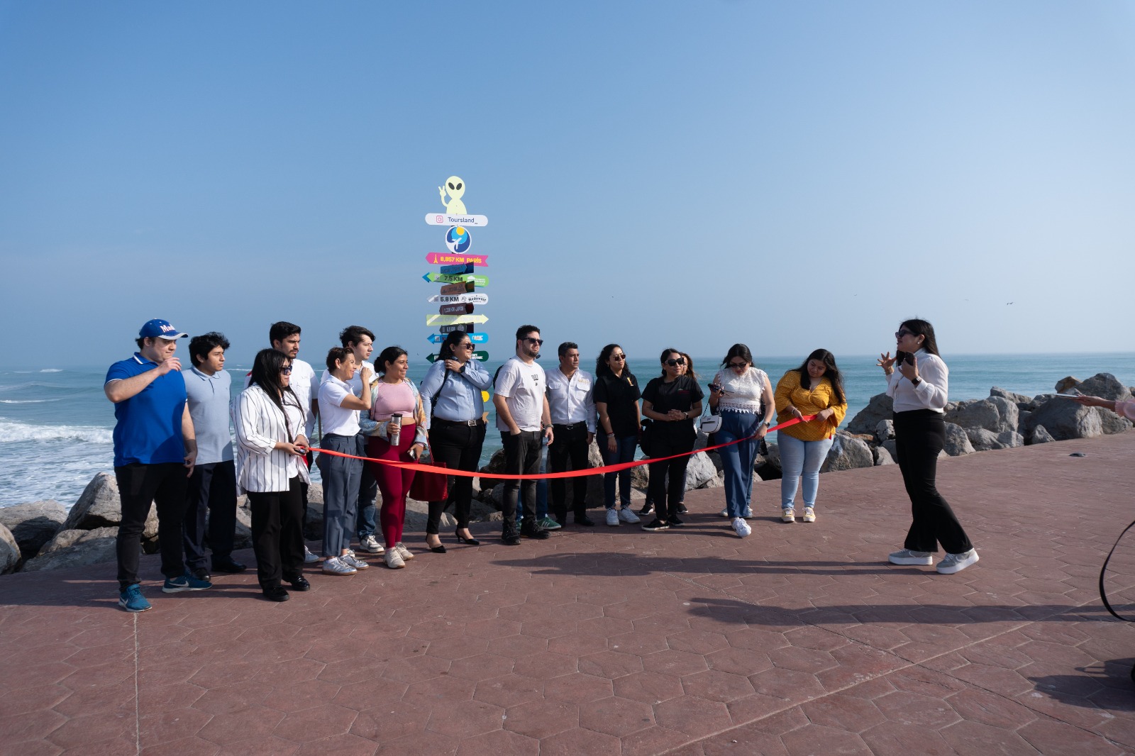 Hacen adecuaciones a imagen del Tótem Viajero en Playa Miramar