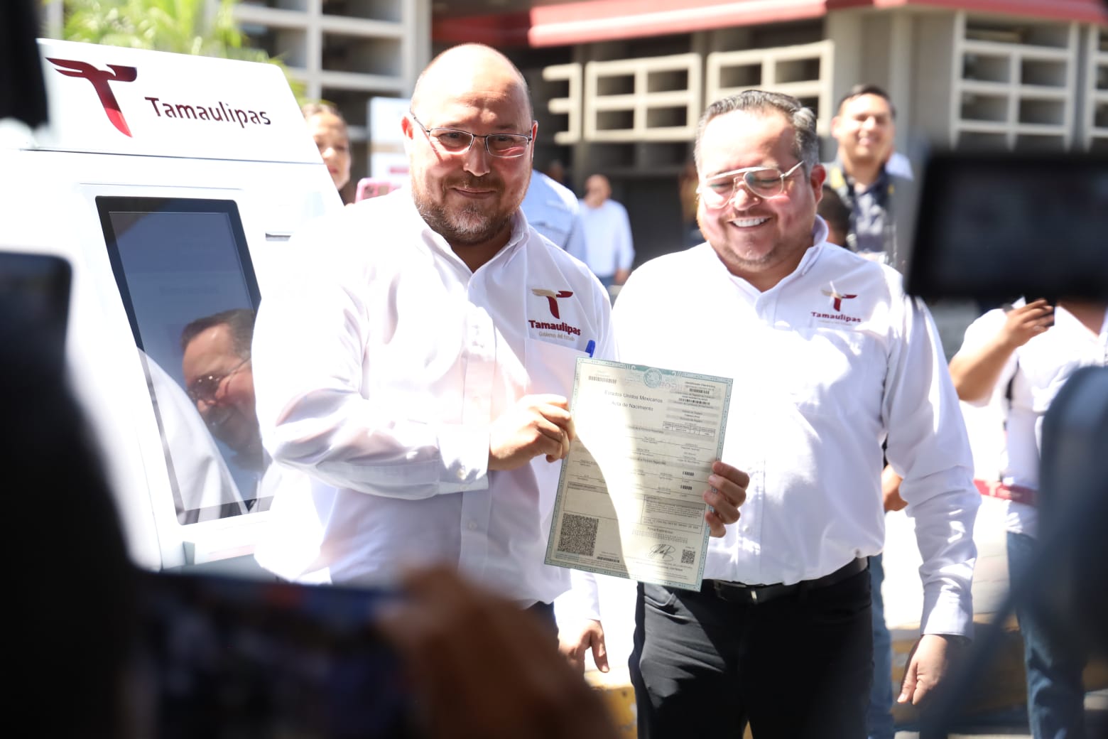 Avanza Tamaulipas en modernización de servicios públicos con entrega de cajeros expendedores de actas