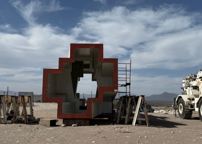 Da comienzo instalación de Cruz Monumental en Tula