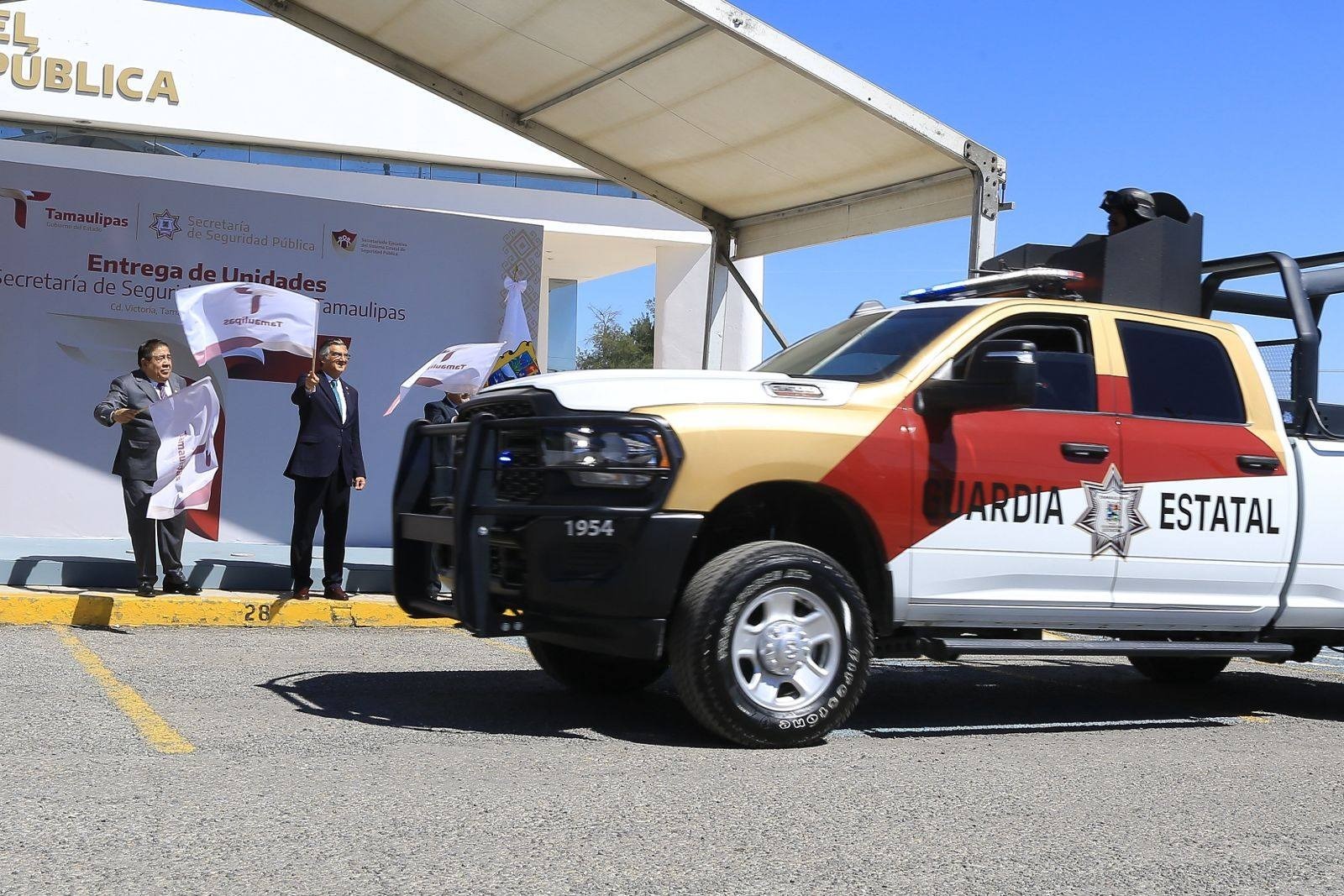 Con equipamiento de parque vehicular a la Guardia Estatal, Tamaulipas se fortalece en materia de seguridad