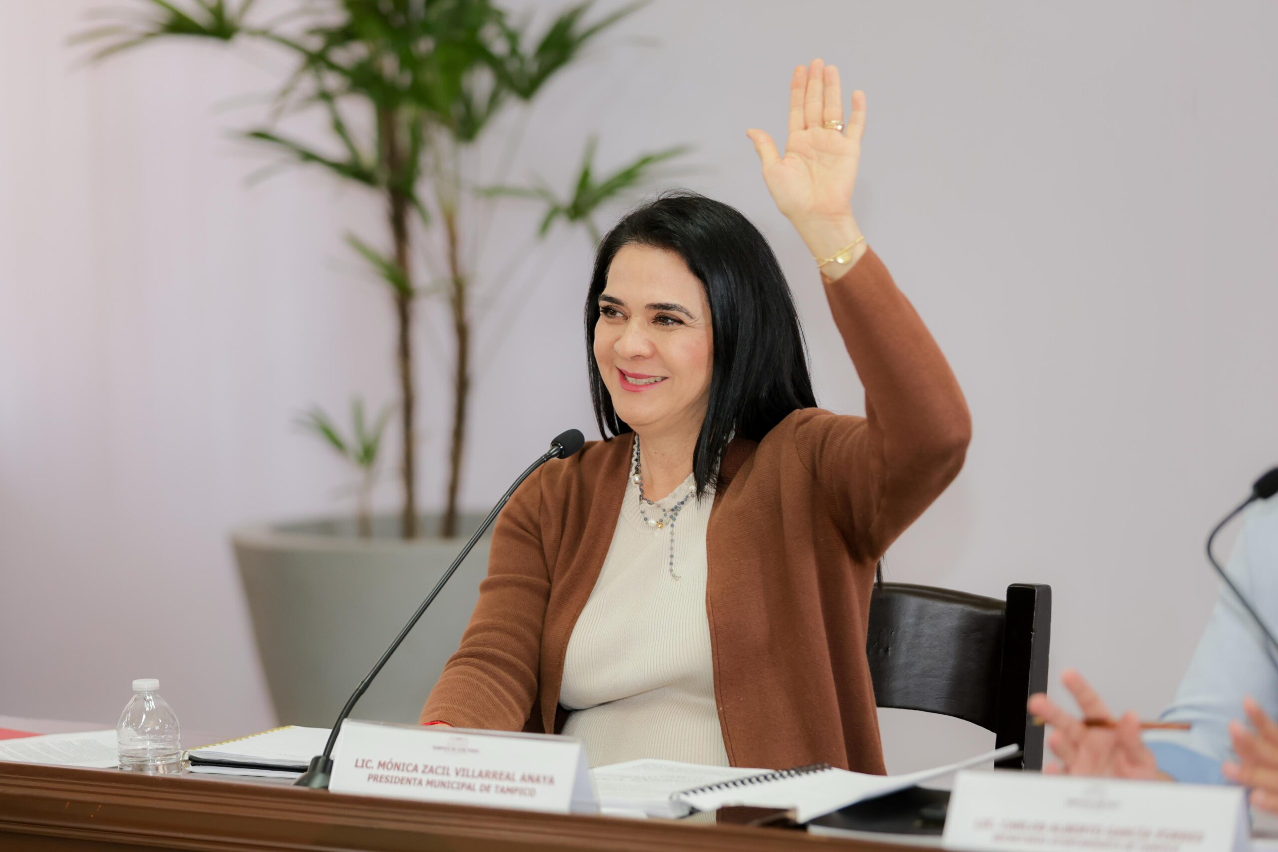 Aprueba Cabildo de Tampico donar 10 patrullas a la Guardia Estatal