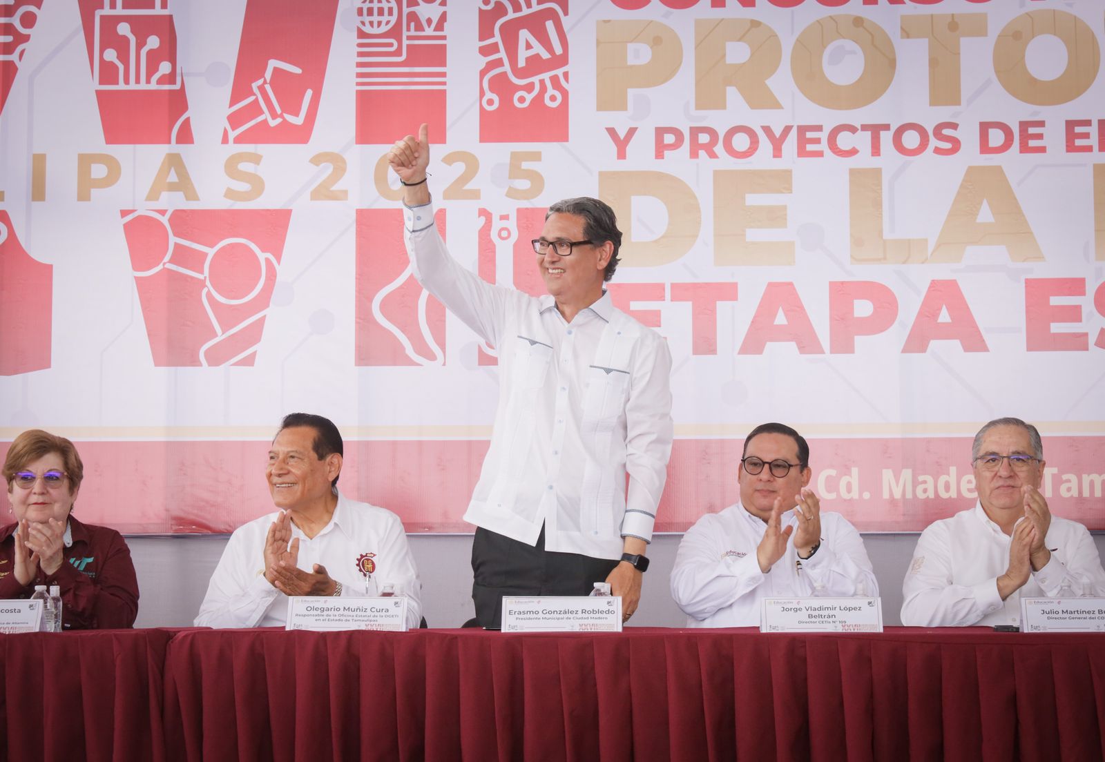 Participa Erasmo González en XXVII Concurso Estatal de Prototipos y Proyectos de Emprendimiento de la DGETI