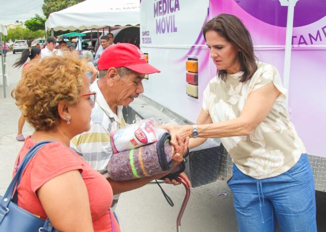 Entrega DIF Tampico Paquetes Alimentarios en la Niños Héroes