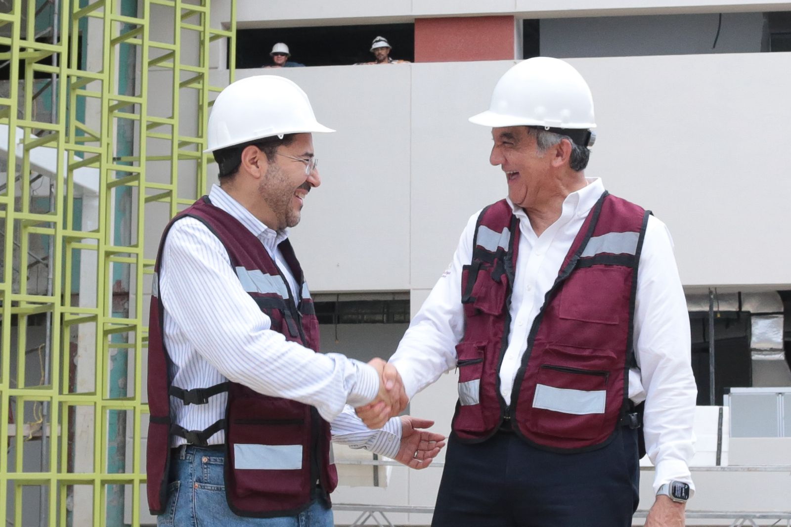 Constatan Américo Villarreal y Martí Batres obra del nuevo hospital del ISSSTE en Tampico