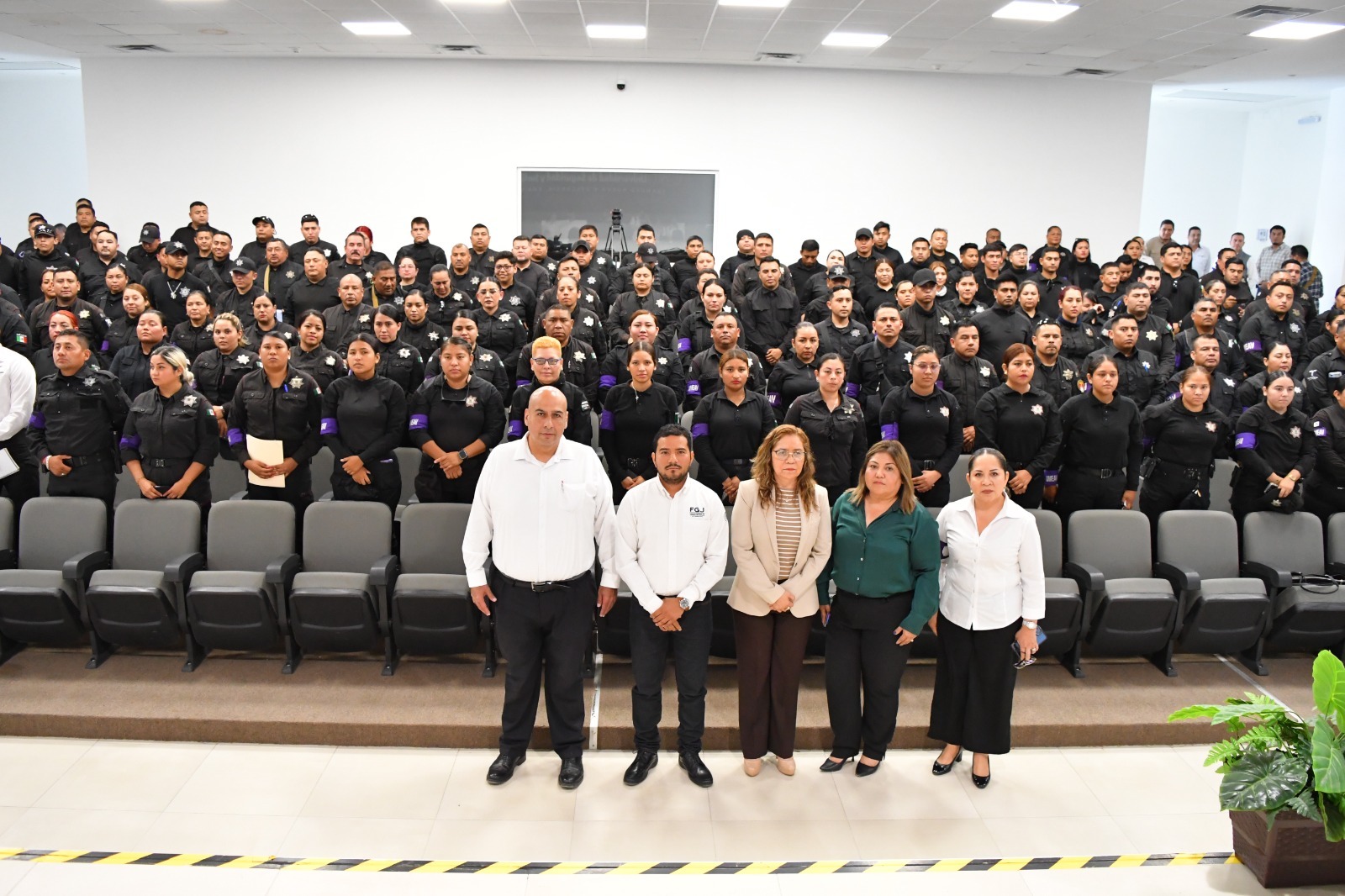 Recibe Guardia Estatal capacitación como primer respondiente en casos de violencia familiar y de género