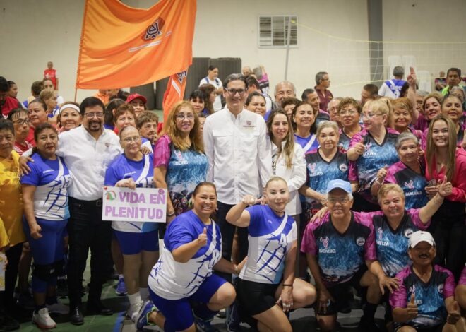 Erasmo González impulsa actividades deportivas de los Adultos Mayores