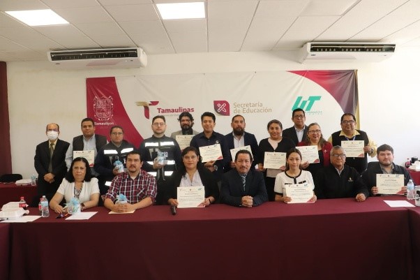 Imparte Universidad Tecnológica de Altamira taller a profesionistas en energía y desarrollo sostenible