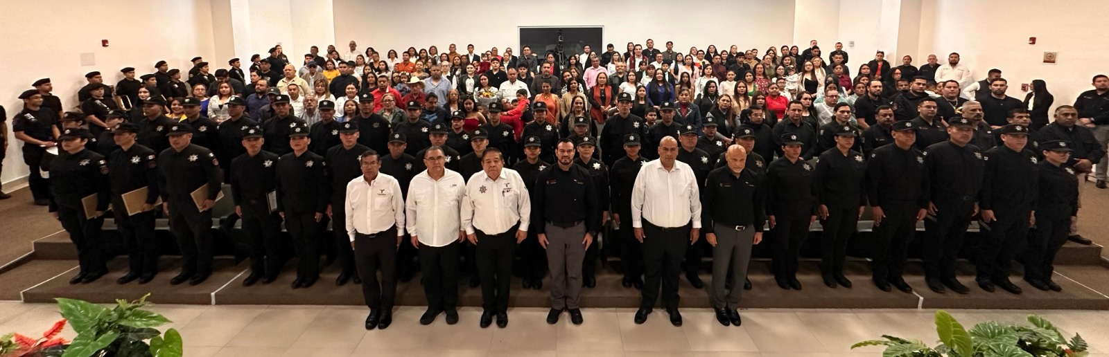 Profesionaliza USJT a cerca de 3 mil integrantes de los cuerpos policiales de SSP y FGJ en el tercer año de gobierno de Américo Villarreal Anaya