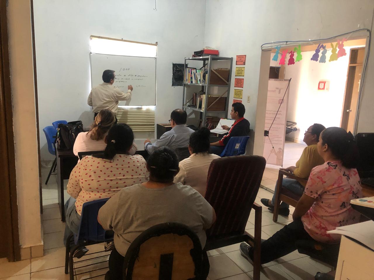 Imparten taller comunitario “Estrategias de Publicidad” en Matamoros para impulsar autoempleo y prevenir delitos