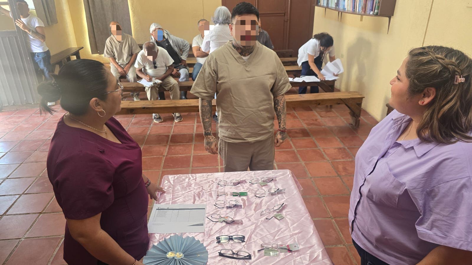 Beneficia CEDES Nuevo Laredo a PPLs con Campaña de Salud Visual