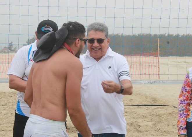 Todo un éxito el Torneo de Voleibol en Playa Tesoro