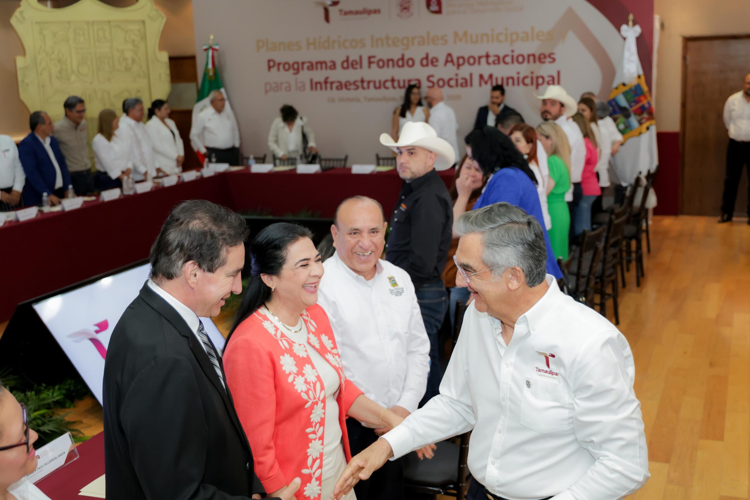 Atenderá Mónica Villarreal Infraestructura Básica con Plan Estratégico