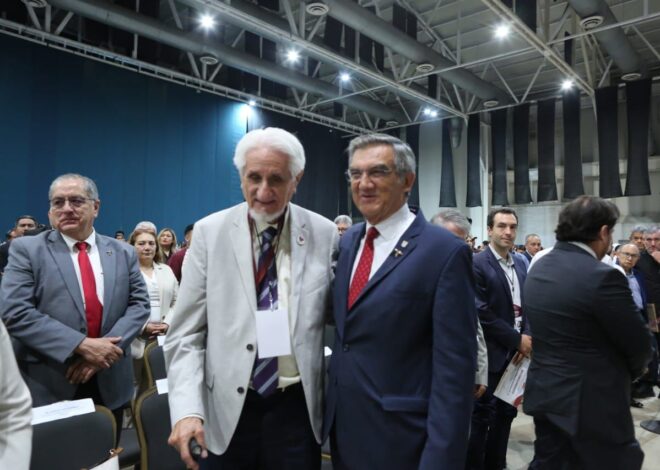 Inaugura Américo Congreso Internacional «Hacia un Sistema de Salud Integral y Humanista en Tamaulipas»