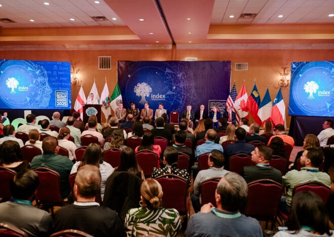 Encabeza Ninfa Cantú Deándar inauguración de la Expo Proveedor Industrial Matamoros 2025