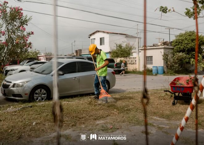 Cuadrilla Renace lleva a cabo labores de limpieza y mantenimiento en la col. Acuario