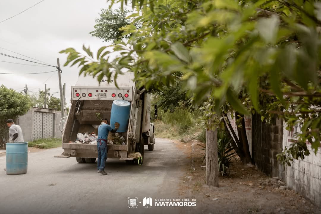 Limpieza Pública recorre día con día las Calles de Matamoros