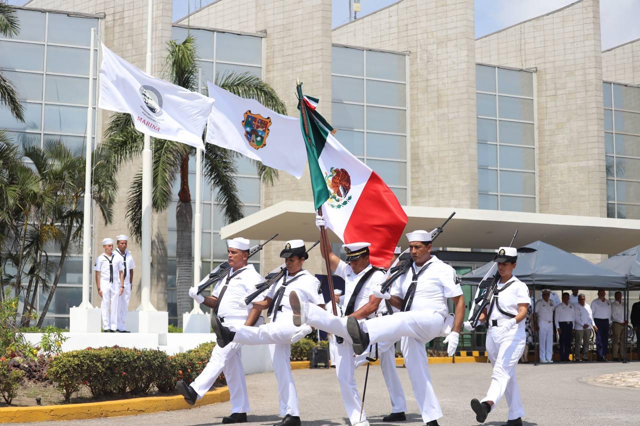 Fortalece Armando Martínez relación Puerto-Ciudad