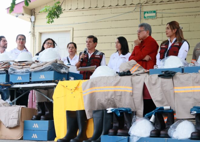 COMAPA Altamira entrega uniformes y equipo de seguridad a sus trabajadores
