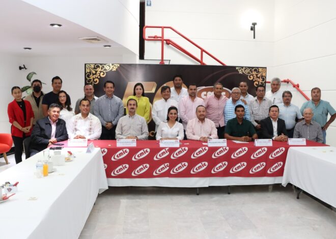 Capacita Secretaría del Trabajo a integrantes de la CMIC Tampico sobre actualizaciones en leyes laborales