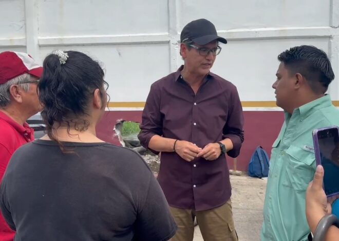 Erasmo atiende llamado de vecinos de Hipódromo por afectaciones por lluvias