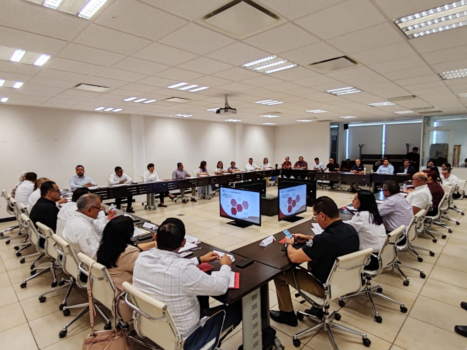 Afina SET estrategia de absorción en educación media superior