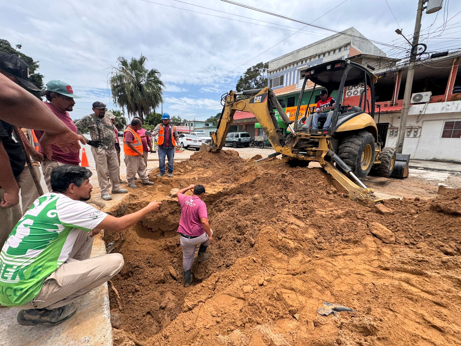 Respuesta oportuna de COMAPA SUR a colapso de colector en la zona norte de Tampico