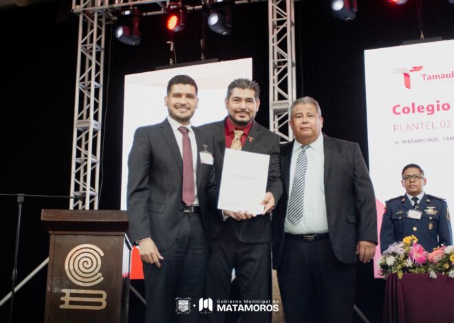 El alcalde Beto Granados apadrina a alumnos del COBAT 02 y entrega escrituras al plantel extensión Palmitas