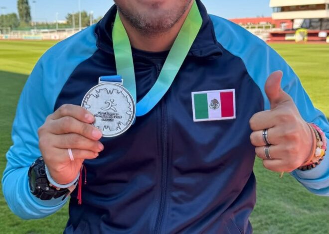 Gana Juan Mascorro medalla de plata en el Abierto Europeo de Atletismo para Personas con Síndrome de Down