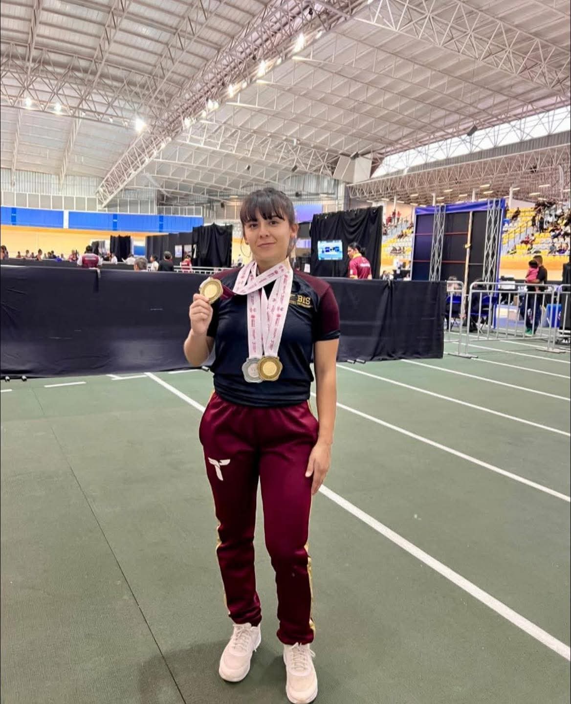 Orgullo matamorense: Alcalde Beto Granados reconoce a Michell Vélez Arriaga