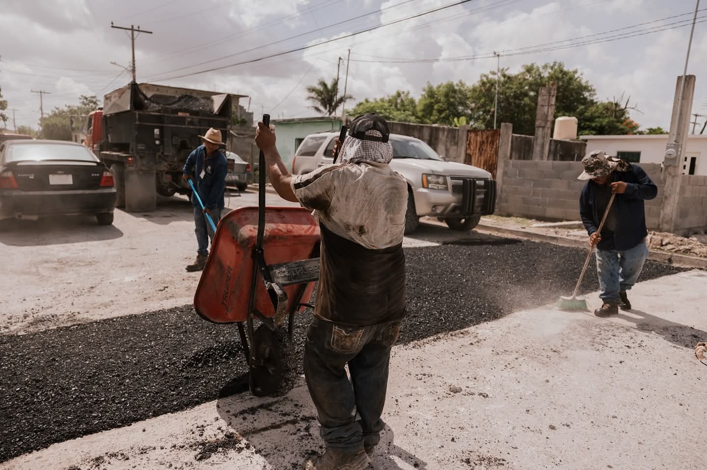 Mejoran vialidades en distintos sectores de Matamoros con acciones permanentes de bacheo