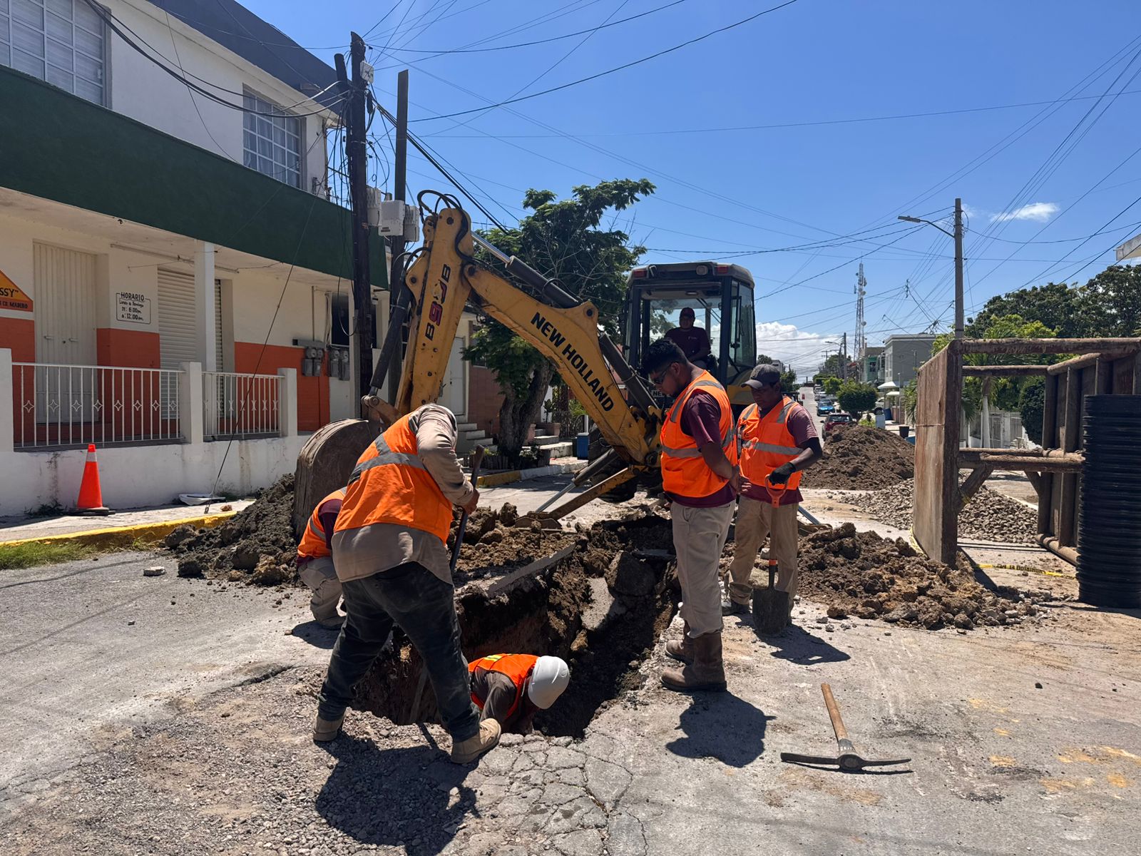 Atiende COMAPA SUR con prontitud afectaciones en la red hidrosanitaria