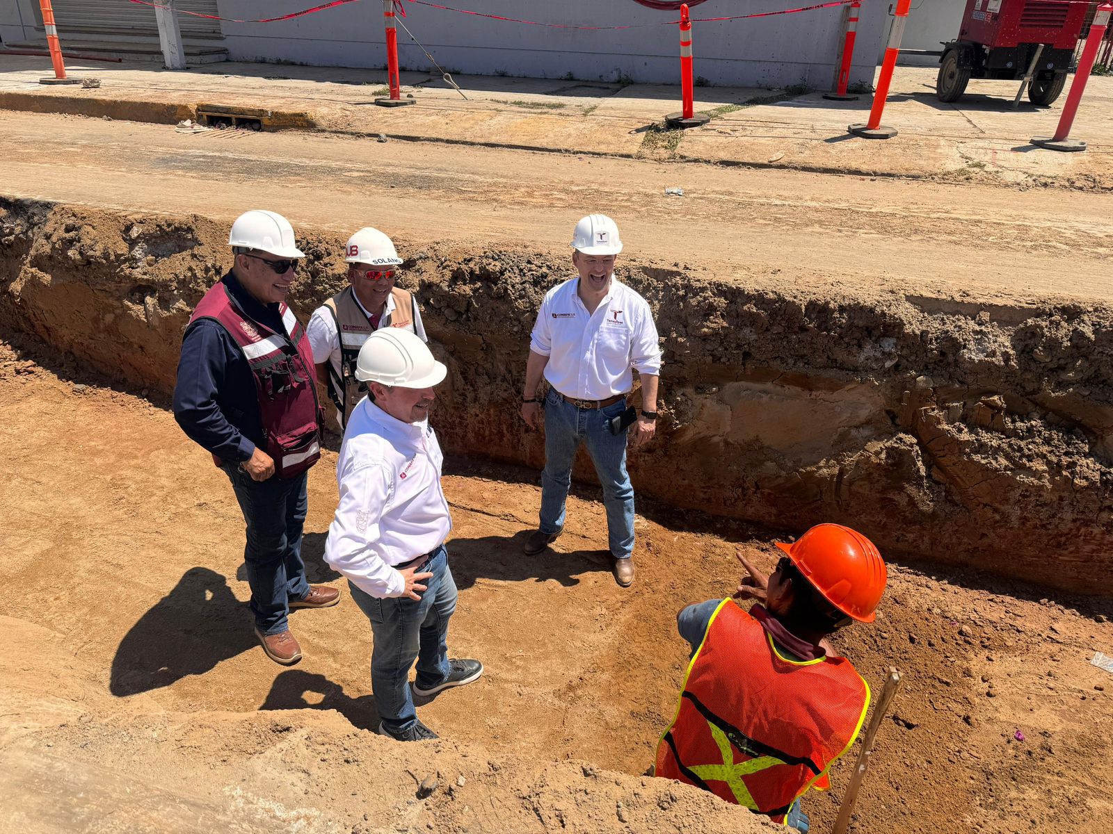 COMAPA SUR avanza en la reconfiguración del colector sanitario de la calle Querétaro en Ciudad Madero