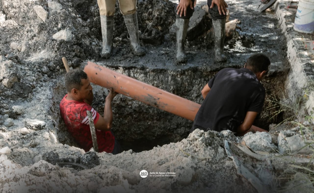 Gobierno de Beto Granados rehabilita infraestructura hidráulica en la colonia Central Mercado de Abastos