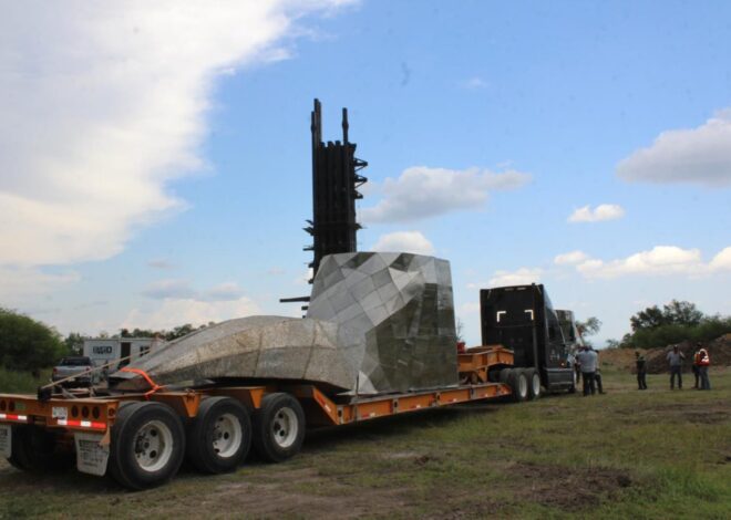 Inicia traslado de la escultura de la Virgen de la Misericordia hacia El Chorrito