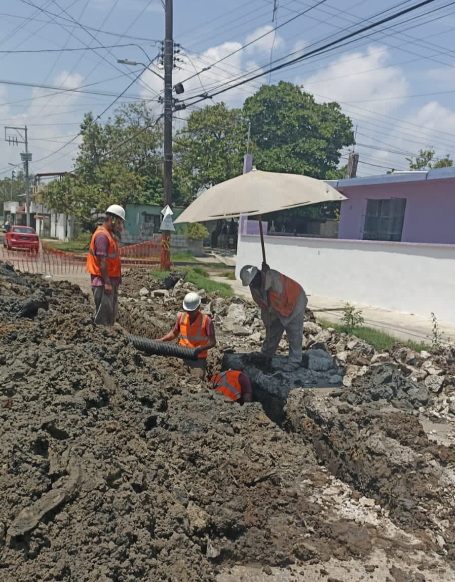 Avanza COMAPA SUR en restauración de la red sanitaria en Ciudad Madero