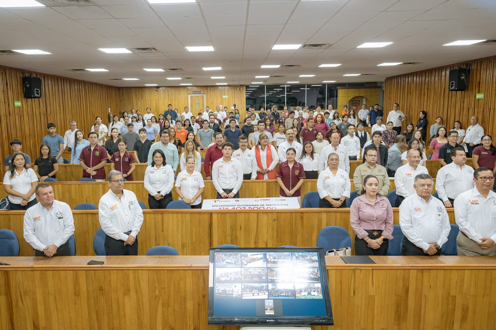 Entrega ITABEC becas “Futuro Tamaulipas Jóvenes de Nivel Superior”