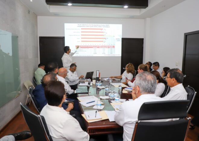 Fortalece SST Programa de Vacunación Universal