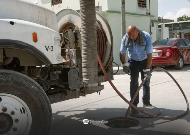 Gobierno de Beto Granados realiza limpieza de drenaje en la colonia Guillermo Guajardo