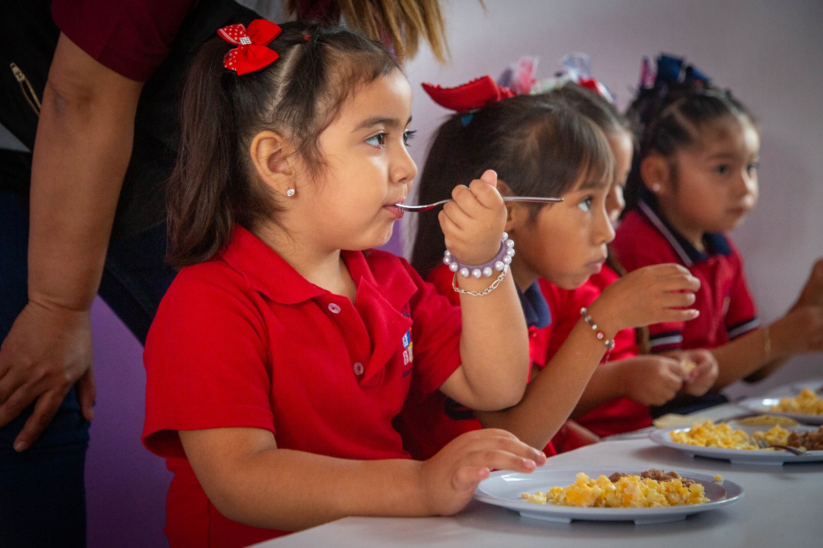 Garantiza DIF Tamaulipas desayunos escolares para más de 105 mil alumnos en el nuevo ciclo
