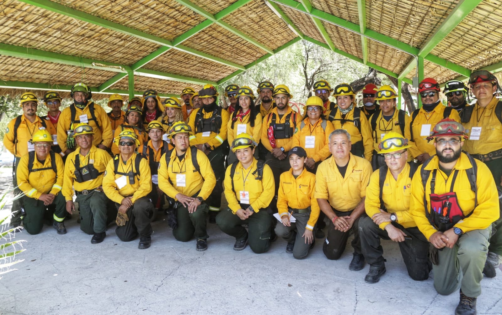 Refuerzan preparación de brigadas forestales