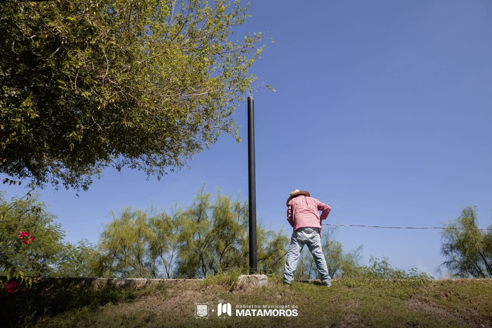 Brilla Matamoros con nuevas luminarias en el Bordo del Río Bravo